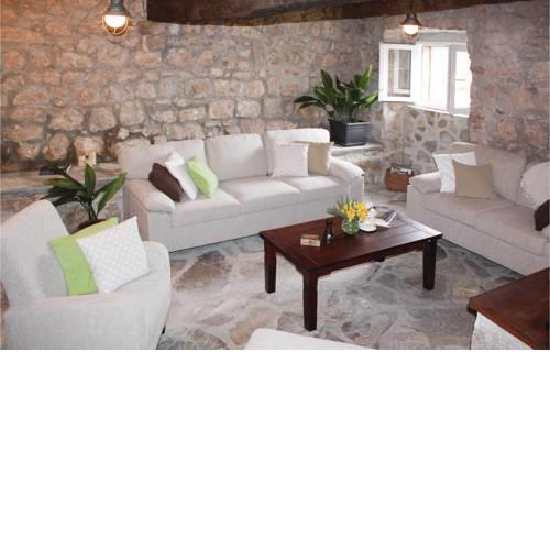 Three-Bedroom Holiday Home in Brotnice