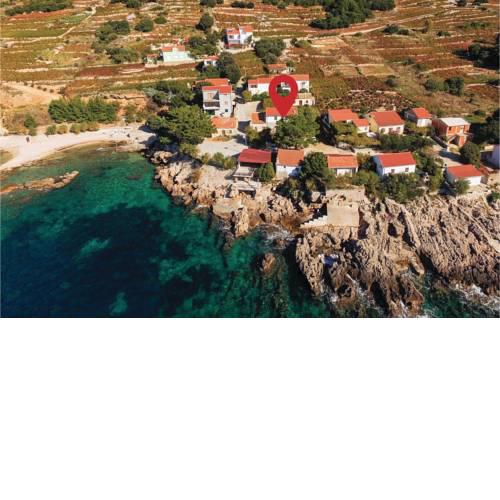 Three-Bedroom Holiday Home in Dingac