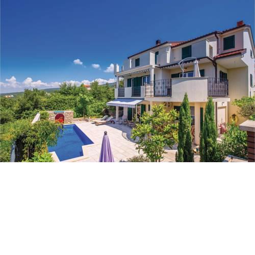 Three-Bedroom Holiday Home in Jadranovo
