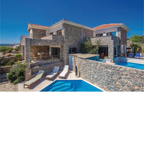 Three-Bedroom Holiday Home in Krk