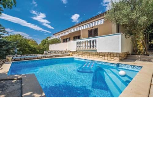 Three-Bedroom Holiday Home in Krk