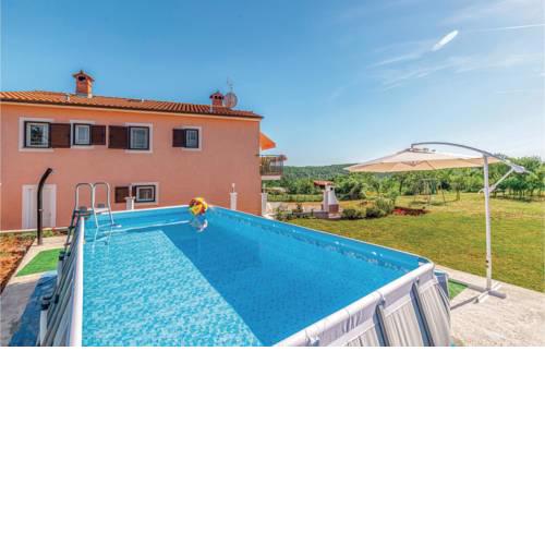 Three-Bedroom Holiday Home in Nedescina