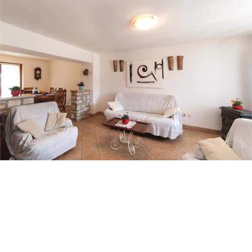 Three-Bedroom Holiday Home in Rovinjsko Selo