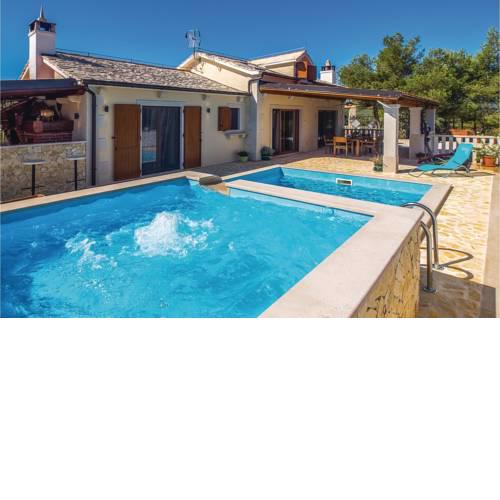 Three-Bedroom Holiday Home in Supetar