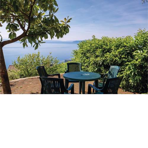 Three-Bedroom Holiday Home in Veprinac