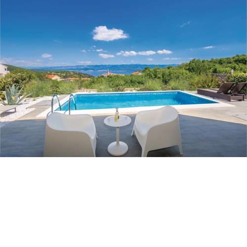 Three-Bedroom Holiday home Vrbnik with a Fireplace 08