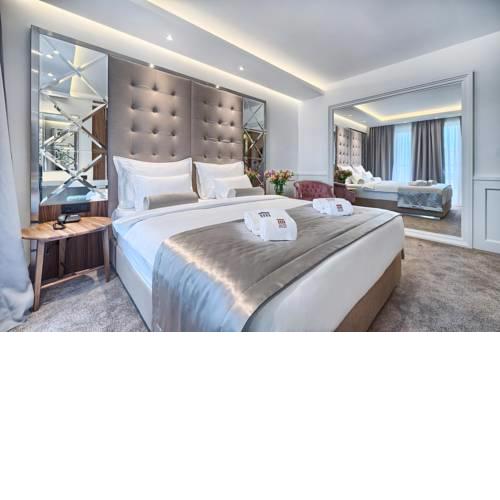 Time Boutique Hotel