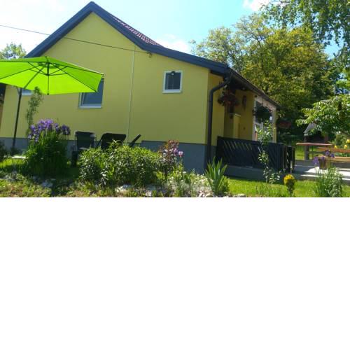Tina Studio Apartment