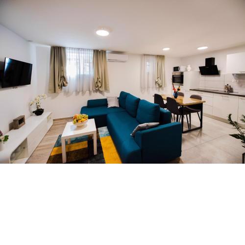 Top Equipped Apartment 300 m from City Center