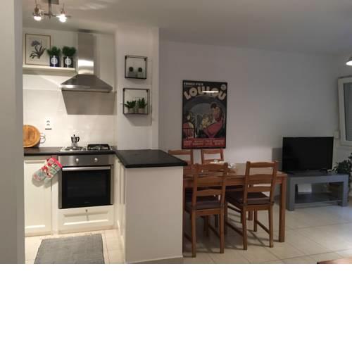 Top location apartment
