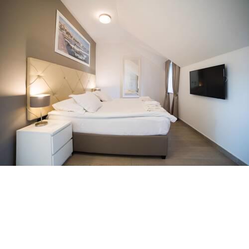 Top position apartment in old town
