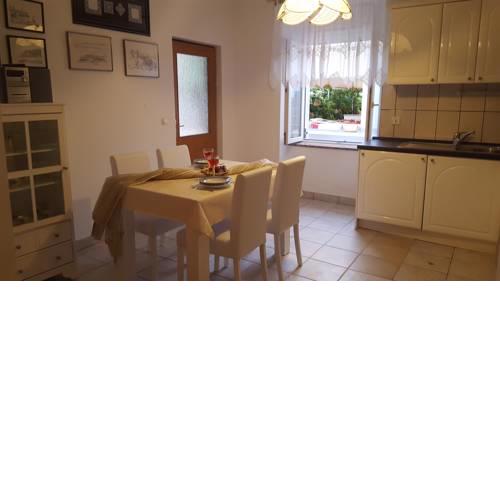 Top Spot Guesthouse