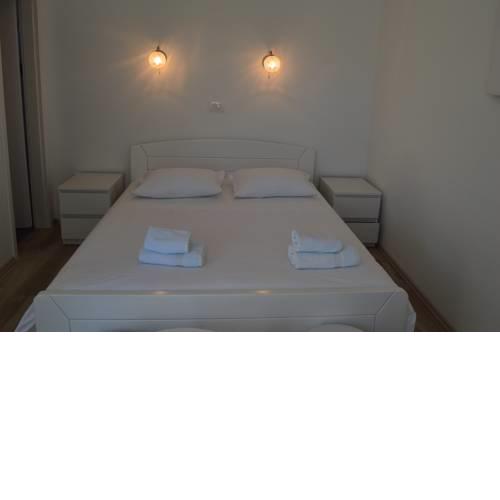 Town Center Rooms and Studio Pecarevic