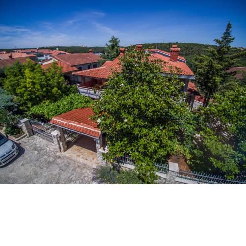 Traumurlaub in der Villa MaVeRo Apartment A2 in Strandnähe - [#77399]