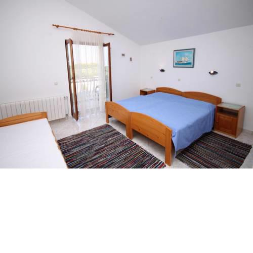 Triple Room Gornje selo 5170e