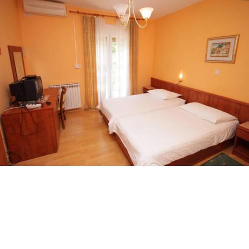 Triple Room Lovran 2321e