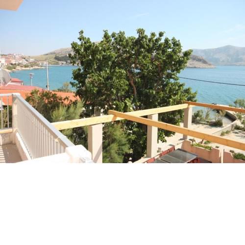 Triple Room Metajna 3305d