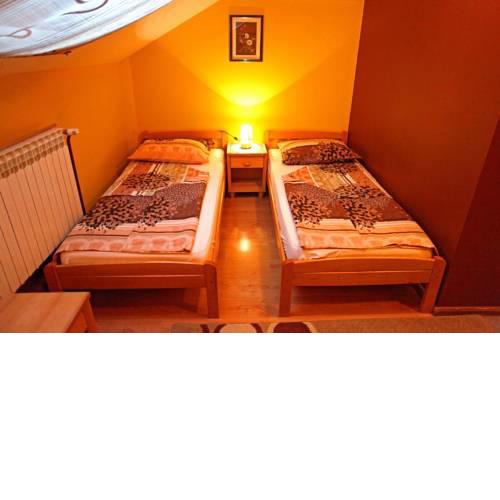 Triple Room Osijek 15994d