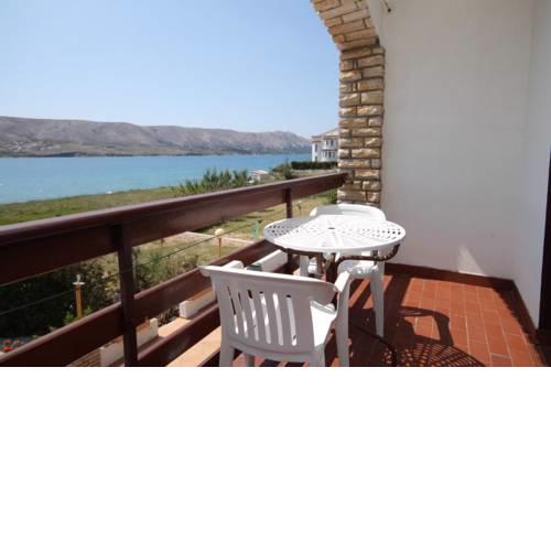Triple Room Pag 3298b