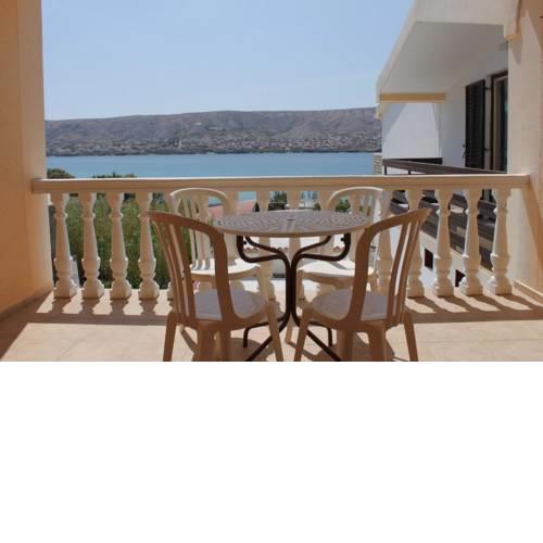 Triple Room Pag 3298i