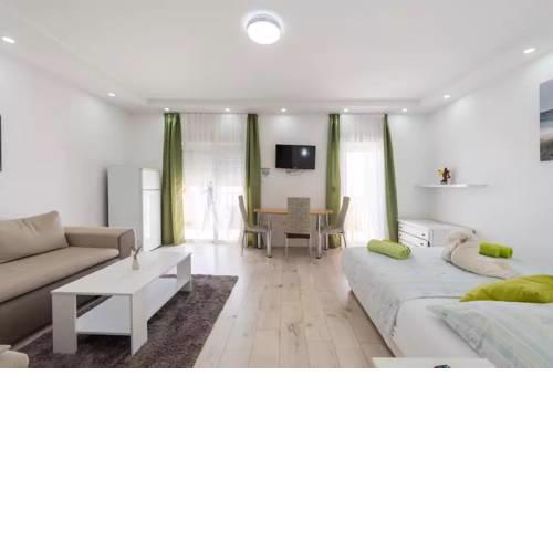 Triple Room Stobrec 16142b