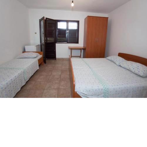 Triple Room Tucepi 13056c