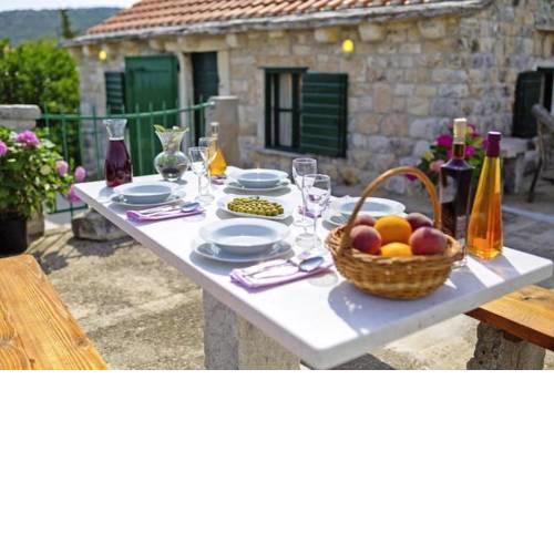 Trogir Hinterland Holiday Home