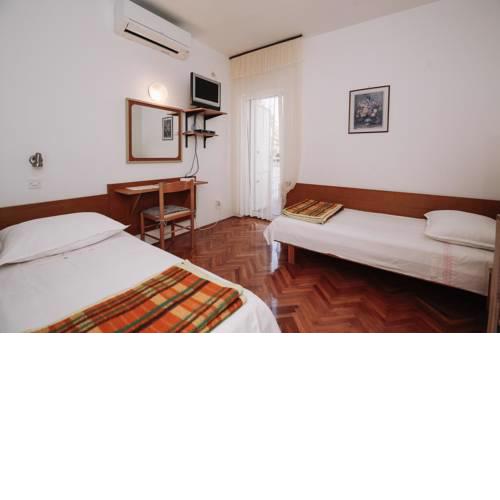 Apartments and rooms with parking space Novalja, Pag - 6482