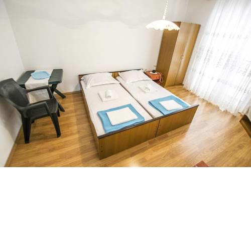 Twin Room Rovanjska 14732a