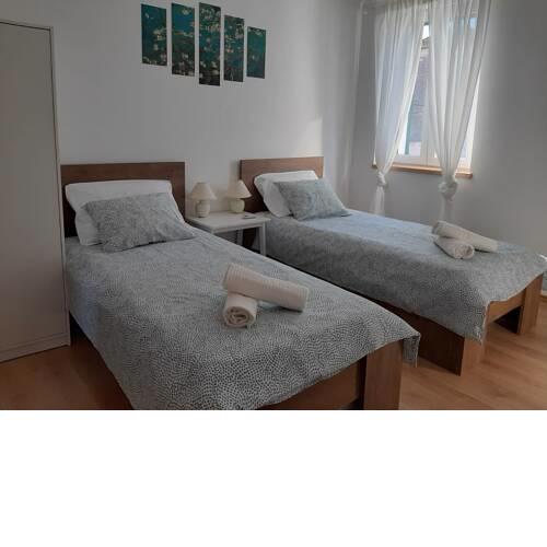 Twin room with big bathroom