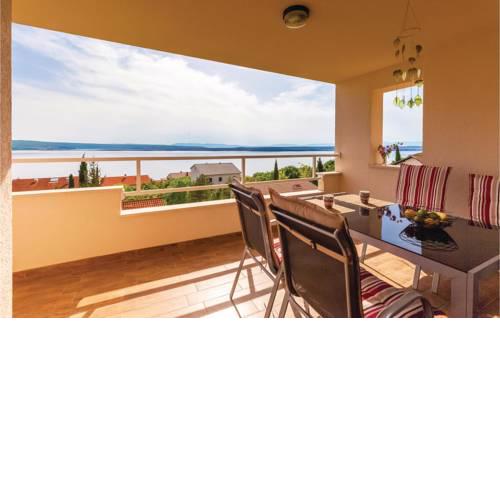 Two-Bedroom Apartment Dramalj with Sea View 02
