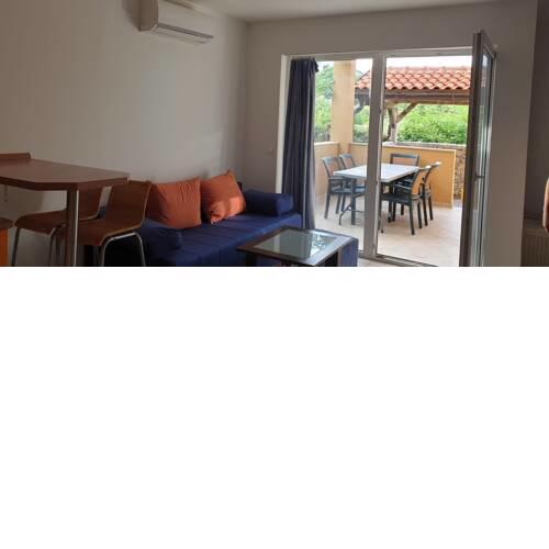 TWO BEDROOM APARTMENT & GARDEN