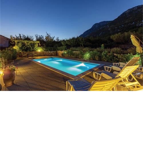 Two-Bedroom Apartment Gata with an Outdoor Swimming Pool 09