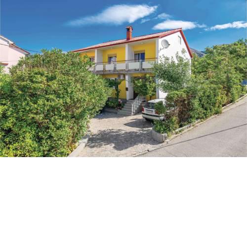 Two-Bedroom Apartment in Banjol