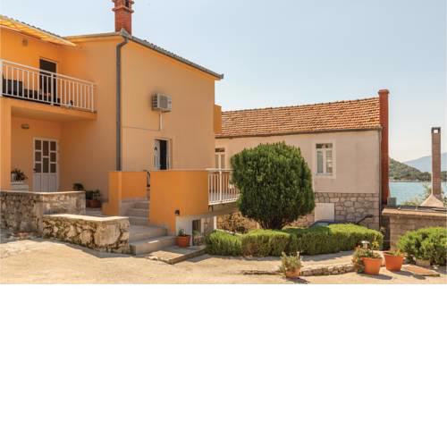 Two-Bedroom Apartment in Blace
