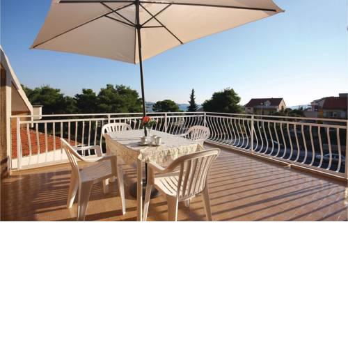 Two-Bedroom Apartment in Brodarica