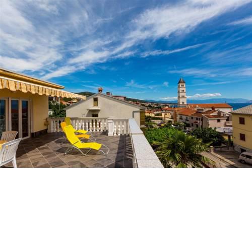Two-Bedroom Apartment in Crikvenica XVI