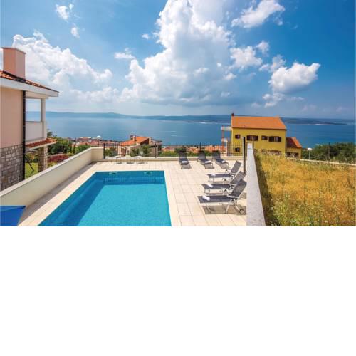Two-Bedroom Apartment in Crikvenica