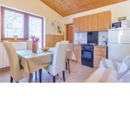 Two-Bedroom Apartment in Galizana