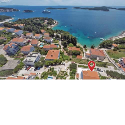 Two-Bedroom Apartment in Hvar