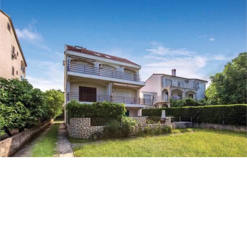 Two-Bedroom Apartment in Jadranovo