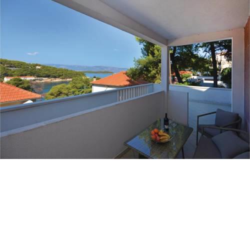 Two-Bedroom Apartment in Jelsa