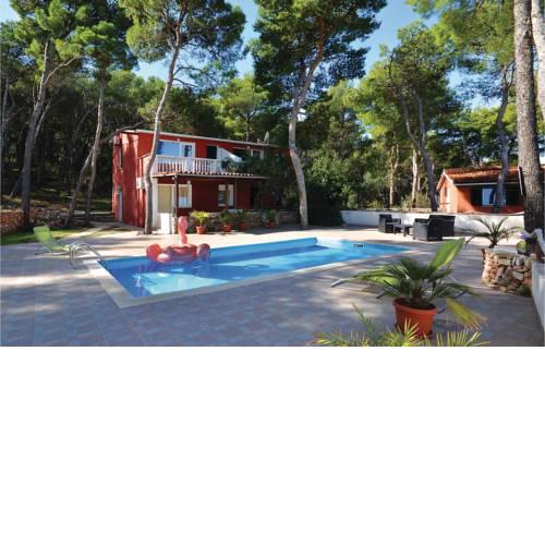 Two-Bedroom Apartment in Jelsa