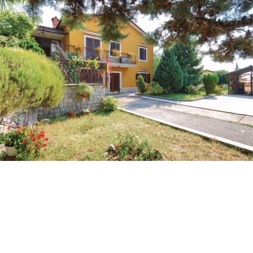 Two-Bedroom Apartment in Jurdani