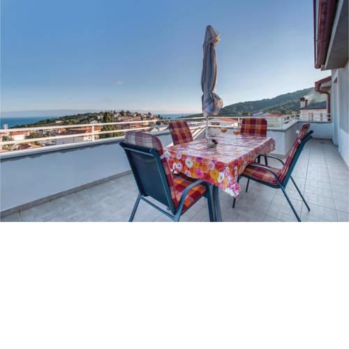 Two-Bedroom Apartment in Mali Losinj