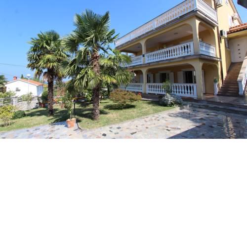Two-Bedroom Apartment in Malinska III