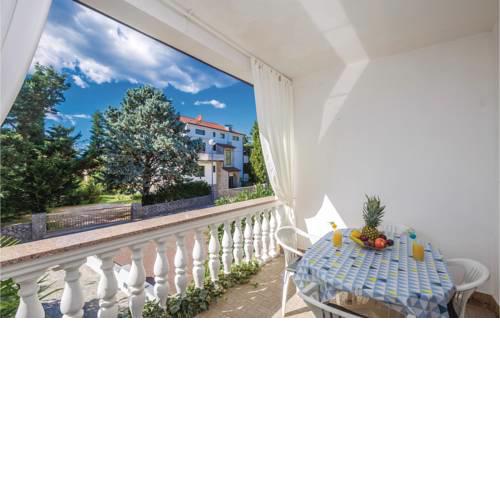 Two-Bedroom Apartment in Malinska