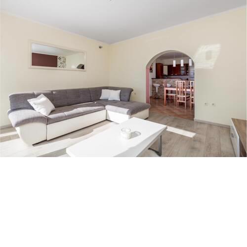 Two-Bedroom Apartment in Matulji