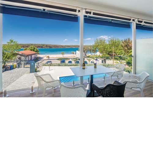 Two-Bedroom Apartment in Punat
