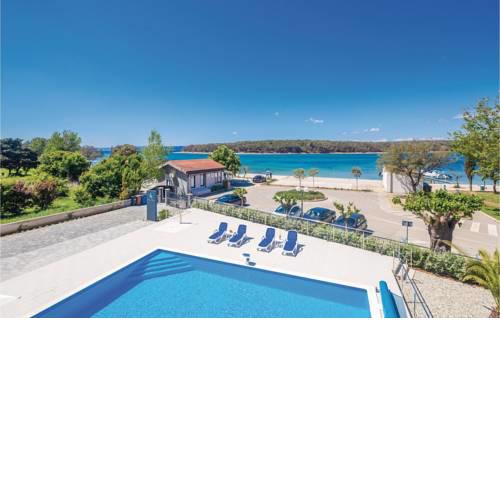 Two-Bedroom Apartment in Punat